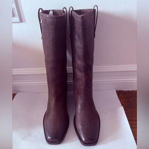 Vintage Foundry Co. Aliza boots size 6
